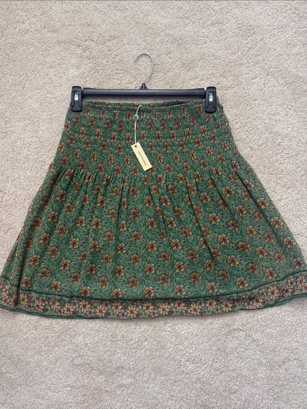 NWT Max Studio Green Floral A-Line Skirt with Brown Accents- size M